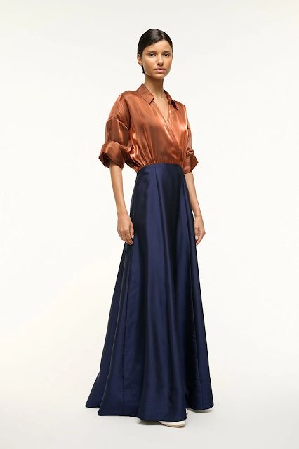 MARIA'S STYLE PLANET: SHUBERT DRESS IRIDESCENT CACAO MIDNIGHT Taffeta Skirt Outfit, Skirt Outfits For Wedding Guest, Iridescent Organza, Iridescent Dress, Taffeta Skirt, Skirt Outfit Ideas, Utilitarian Style, Spanish Fashion, Maxi Skirt Outfits