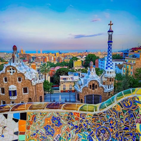 Barcelona rickshaw/bike tours on Instagram: “📍Park Güell,Barcelona The park was built from 1900 to 1914 and was officially opened as a public park in 1926. In 1984,UNESCO declared the…” Parc Guell, Gaudi Architecture, Barcelona Architecture, Barcelona Spain Travel, Park Guell, Spain Itinerary, Park Güell, Outdoor Park, Public Sculpture