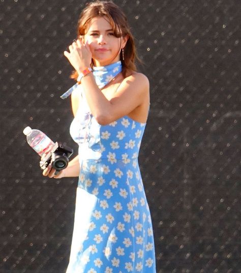 Selena Gomez Coachella, Coachella 2017, Selena G, Selena Gomez, Lily Pulitzer, Lily Pulitzer Dress, Daisy, Lily, Human