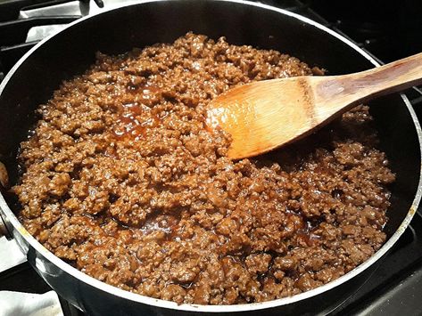 20-Minute Ground Beef & Potato Taco Recipe Is Authentic on a Budget Taco Meat And Potatoes, Potato Taco Recipe, Taco Meat Recipe, 30seconds Food, Taco Seasoning Mix, Taco Meat Recipes, Taco Seasoning Recipe, Ground Beef And Potatoes, Baking Measurements