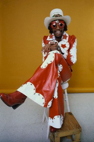 70s Funk, Parliament Funkadelic, Bootsy Collins, Gil Scott Heron, Soul Train, Vintage Black Glamour, Pose For The Camera, Black Music, Soul Music