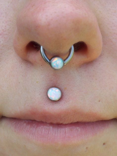 Opal Medusa Piercing, Medusa Piercing Aesthetic, Opal Body Jewelry, Philtrum Piercing, Dragon Tattoo Back Piece, Knuckle Tattoos, Medusa Piercing, Dragon Sleeve Tattoos, Body Suit Tattoo