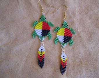 Mmiw Beadwork, Mmiw Earrings, Southwest Earrings, Eagle Pattern, Beaded Moccasins, Beaded Charms, Native Beading Patterns, Native Crafts, Beaded Stuff