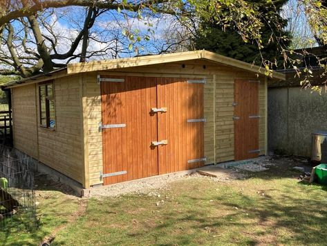 Outdoor Workshop Ideas, Open Air Workshop, Oak Framed Garage, Oak Framed Garden Room, Timber Framed Garage, Wooden Garages Uk, Timber Garden Sheds, Engineering Bricks, Wooden Workshops