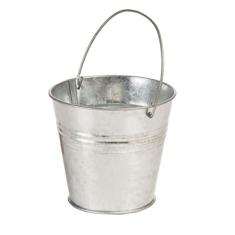 Metal Pail, Beer Bucket, Bag Accessories Diy, Garden Bathroom, Metal Bucket, Storage Buckets, Aisle Decor, Cleaning Storage, Galvanized Metal