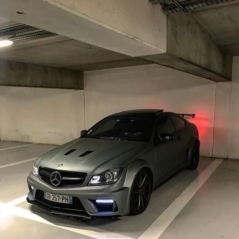 C63 Amg Black Series, Mercedes Benz E63, Mercedes C63 Amg, C 63 Amg, Mercedes Benz C63 Amg, Mercedes Benz C63, Street Racing Cars, Mercedes Benz Cars, Benz Car