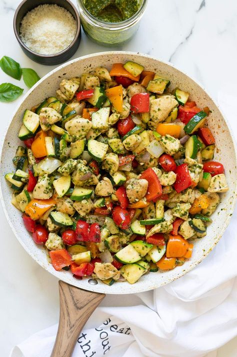 Pesto Chicken and Vegetables Skillet Mediterranean Chicken Skillet, Sheet Pan Chicken And Veggies, Pan Chicken And Veggies, High Protein Recipes Dinner, Crispy Parmesan Potatoes, Veggie Skillet, Recipes Skillet, Sheet Pan Dinners Chicken, Pot Recipes Healthy