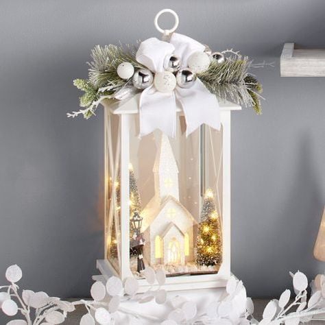 White Lantern Christmas Decor, Christmas Latern Ideas, Church Table, Christmas Lantern Ideas, Lantern Christmas Decor, Cage Decor, White Lantern, Lantern Christmas, Christmas Shadow Boxes