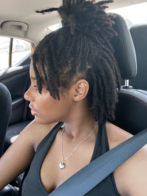 Short Natural Locs Black Women, Short 4c Locs, Locs 4c Hair, Locs Hairstyles For Women Dreadlocks, Locs 4c, 4c Locs, Small Dreads, Dreadlocks Hair Care, Messy Locs