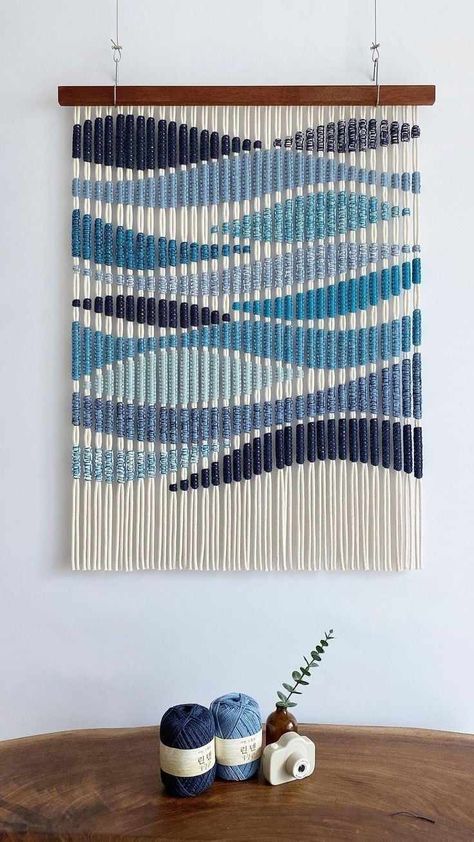 Macrame Wall Hanging Beach, Weaving Patterns Design Ideas, Wall Macrame Decor, Sunset Weaving, Yarn Art On Canvas, Macrame Wave, Rope Wall Art, Macrame Studio, Macrame Weave