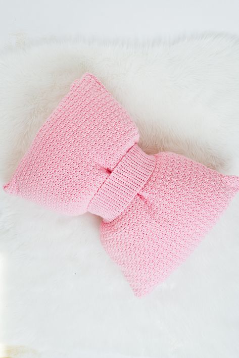 Crochet bow ties