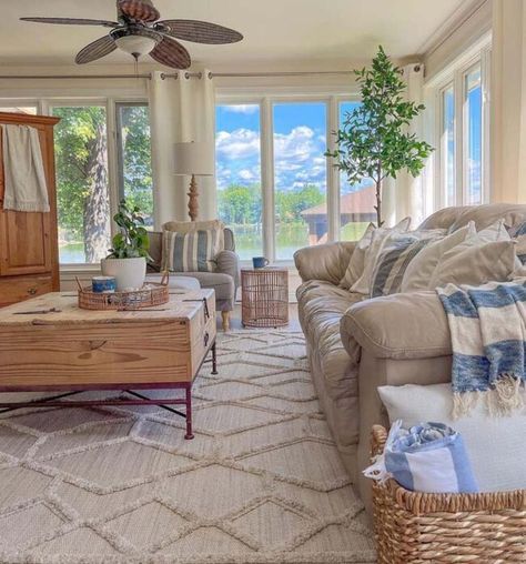 Lake Home Living Room, Lake House Sunroom, Cozy Lake House, House Decor Ideas, Serene Home, Lake House Interior, Lakeside Cottage, Lake House Decor, House Decor