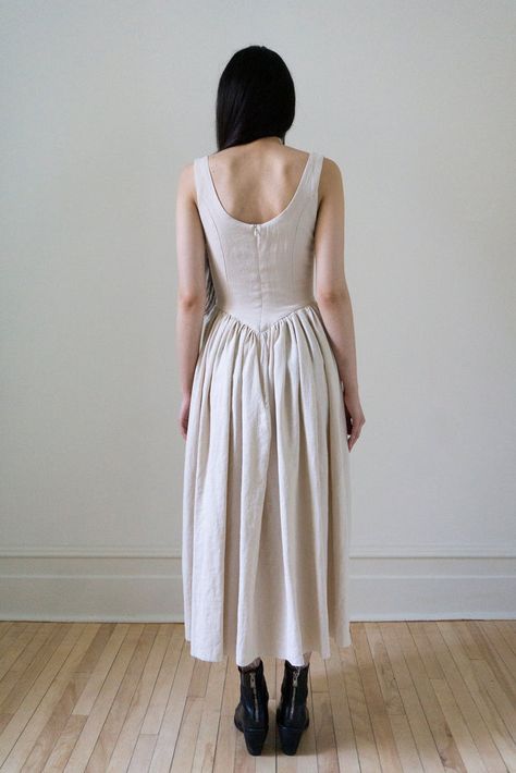 Work Diary, Linen Wedding Dress, Voluminous Skirt, Perfect Summer Outfit, Garment Pattern, Romantic Outfit, Feminine Outfit, Back In Stock, Spring Dress