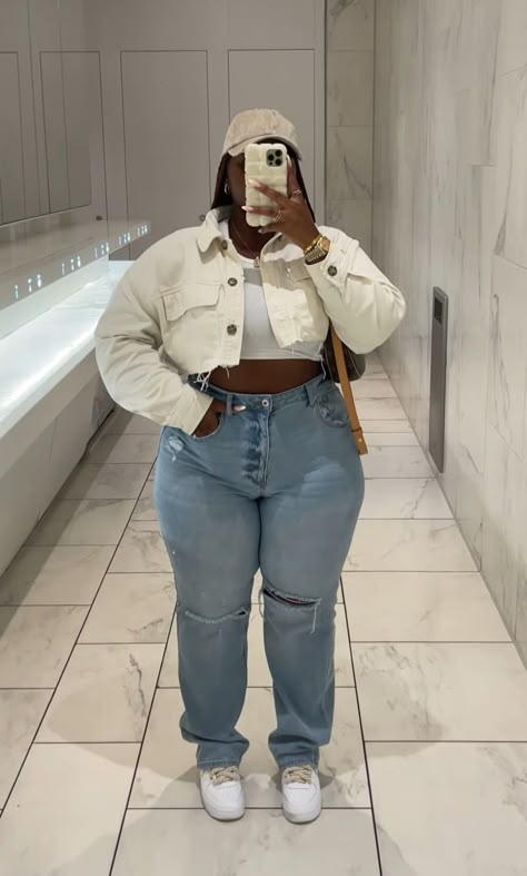 Spring Plus Size Outfits, Clubbing Outfits Plus Size, Houston Outfits, Plus Size Posing, Plus Size Baddie, Plus Size Baddie Outfits, Aesthetic 2024, Urban Style Outfits, Cute Outfits With Jeans