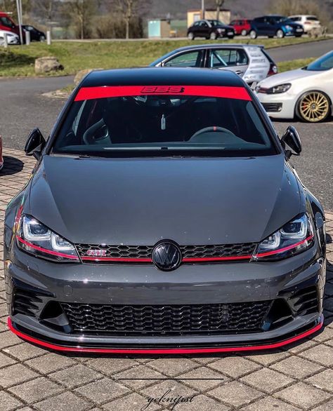 Golf Gti Sport, Vw Golf Wallpaper, Vw Golf R Mk7, Gti Car, Mk5 Gti, Cars Volkswagen, Vw Polo Gti, Golf R32, Mk4 Golf