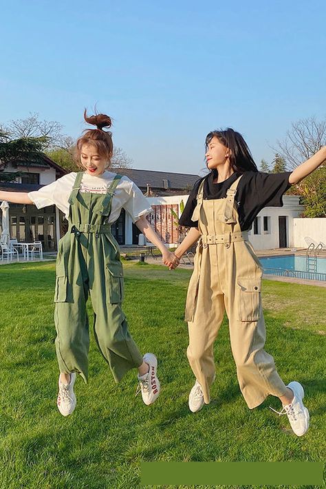 Korean Jumpsuit Outfit, Cute Jumpsuit Outfits, Coquette Grunge Aesthetic, Early Spring Outfits Casual, Cute Jumpsuits, Cute Jumpsuit, Spring Outfits For School, Coquette Grunge, Loose Jumpsuit