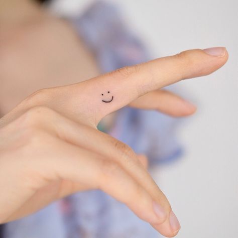 Smiley Finger Tattoo With Friend, Smiley Face Tattoo Finger Two People, Hand Tattoos Smiley Face, Smile Face Tattoo Finger, Smiley Face On Finger Tattoo, Mustache Tattoo On Finger, Mustache Tattoo, Smiley Face Tattoo, Tattoo Tiny