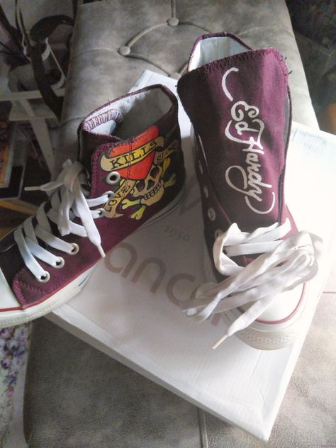 Fame Dr, Shoe Inspo, Dream Shoes, Ed Hardy, Fitness Inspo, Converse, High Rise, Cars, Sneakers