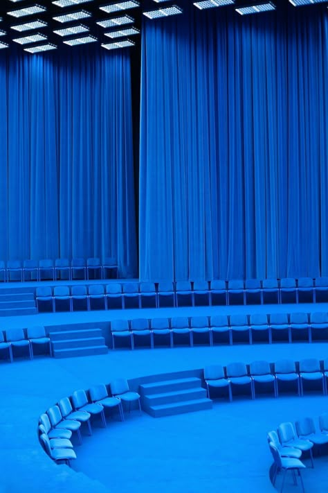 balenicaga set design, balenciaga, scenic design, auditorium, stage, theater, audience, indoors, movie, opera, theatre, league, empty, business, seat Josef Albers, Theatre Design, Scenic Design, Stage Set, Piet Mondrian, Brutalism, Retro Futurism, Stage Design, Blue Aesthetic