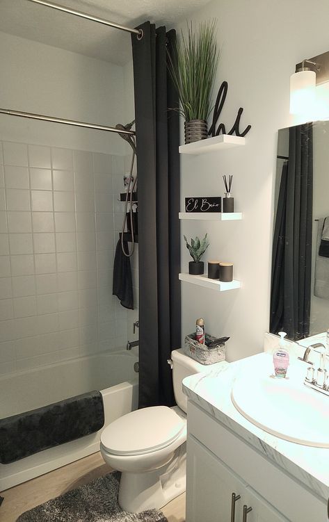 Black And Gray Restroom Ideas, Apartment Guest Bathroom Ideas, Black And White Bathroom Ideas Apartment, Apartment Restroom Ideas, Modern Bathroom Design Apartment, Beginner Apartment Decor, Simple Clean Apartment Decor, Modern Girly Bathroom, Boujee Bathroom Decor