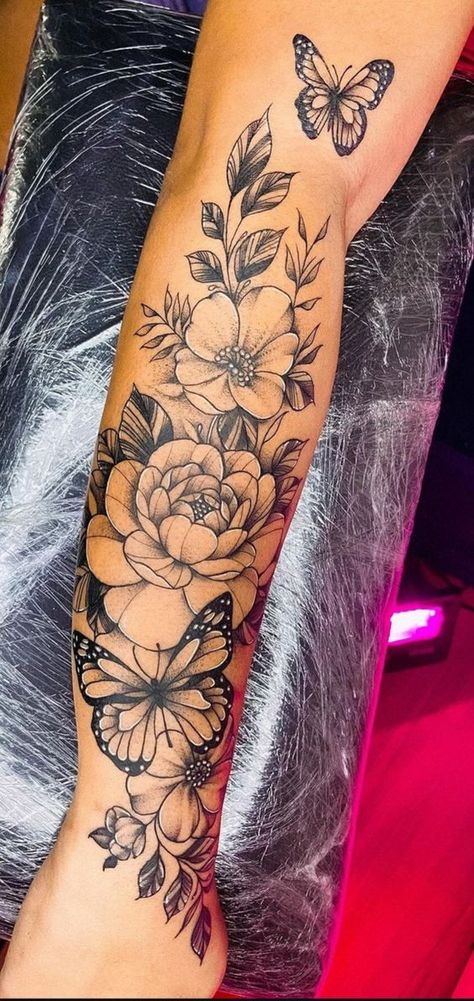 Woman Quarter Sleeve Tattoo, Butterfly Flower Arm Tattoo, Butterfly And Flower Tattoo Sleeve, Lotus Flower Sleeve Tattoo, Flower And Butterfly Tattoo Sleeve, Flowers And Butterflies Tattoos, Flower Arm Tattoos For Women, Floral Arm Sleeve, Butterfly Sleeve Tattoo