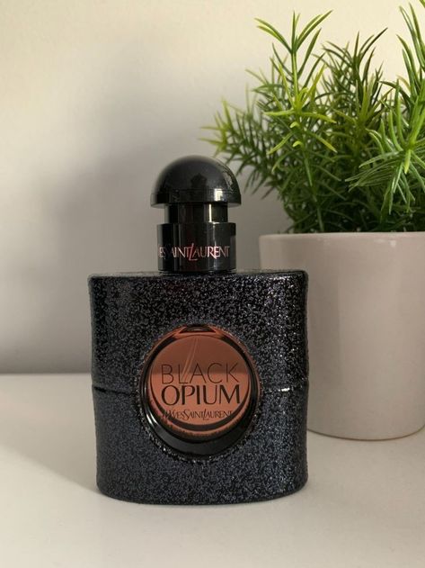 Black Opinion Parfum Ysl, Black Opinion Parfum Aesthetic, Black Opimiun, Ysl Black Optimum Perfume, Black Opinion Parfum, Seductive Perfumes For Women, Luxury Perfume Collection, فيكتوريا سيكريت, Best Of Amazon