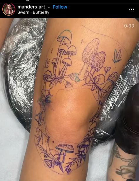 Fairy Ring Around Knee Tattoo, Mushroom Knee Tattoo Design, Fairy Ring Mushrooms Tattoo, Knee Ring Tattoo, Mushroom Fairy Ring Tattoo, Fairy Knee Tattoo, Fairy Ring Knee Tattoo, Earthy Sleeve Tattoo, Fairy Thigh Tattoo