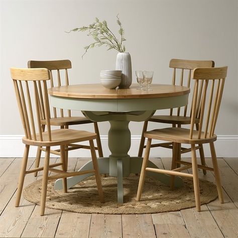 Cotswold Company, Green Kitchen Island, Painted Kitchen Tables, Dining Table Makeover, Sage Green Kitchen, Green Dining Room, Round Dining Room Table, 6 Seater Dining Table, Round Kitchen Table