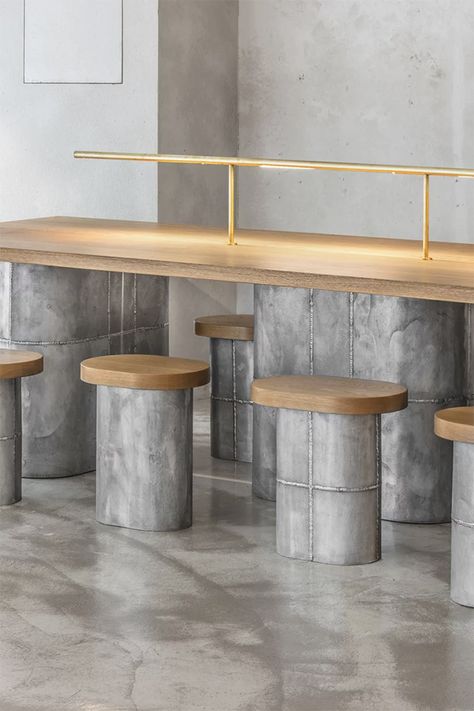 A brutalist coffee shop has sprung up in Seoul - The Spaces Wine Bar Furniture, Bar Furniture Design, Bar Furniture For Sale, Concrete Interiors, Home Bar Furniture, Modern Restaurant, Cafe Interior Design, Restaurant Interior Design, Chengdu