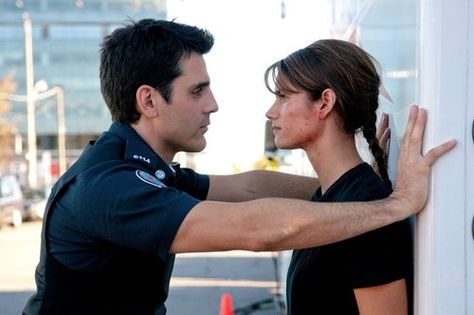 Sam and Andy-Rookie Blue Andy Mcnally, Ben Bass, Rookie Blue, Tv Couples, Movie Couples, Book Tv, Best Tv Shows, Two People, Music Tv