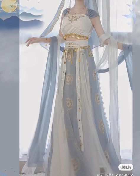 Gaun Abad Pertengahan, Traditional Asian Dress, Ancient Chinese Dress, Queen Outfit, Old Fashion Dresses, Concept Clothing, Princess Outfits, Fantasy Dress, Chinese Clothing