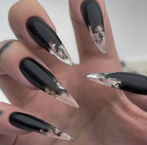 Black Goth Nails, Feather Nails, Black Acrylic Nails, Gothic Nails, Edgy Nails, Goth Nails, Grunge Nails, Dark Nails, Manicure Y Pedicure