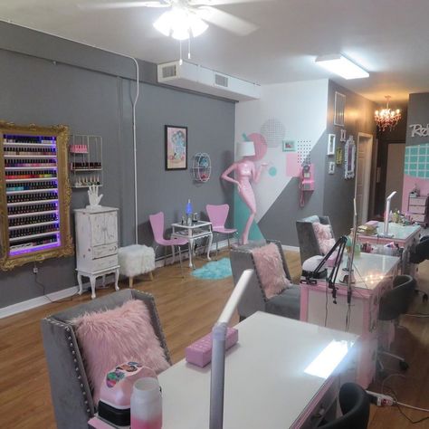 Nail Salon Decor, Town House, Salon Decor, Summer House, Nail Salon, Beauty Salon, Work Space, Florida, Nails