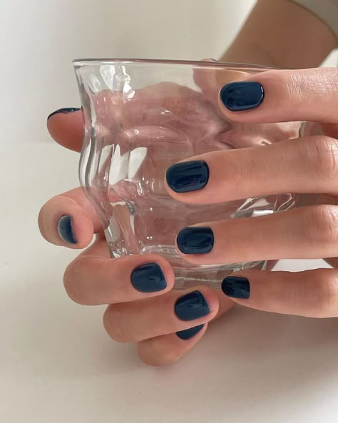 #feed instagram #nails #elegant #classic Hello Nails, Minimal Nails, Casual Nails, Pretty Gel Nails, Soft Nails, Minimalist Nails, Dream Nails, Fire Nails, Funky Nails