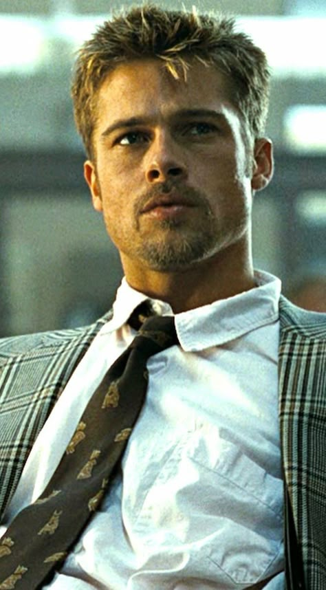 Brad Pitt Seven Haircut, Brad Pitt Slicked Back Hair, 90s Short Hair Men, Short Messy Hairstyles Men, Boxing Haircut, Warrior Cut Hairstyle, Tyler Durden Haircut, Short Men's Haircut Straight Hair, Thor Short Hair