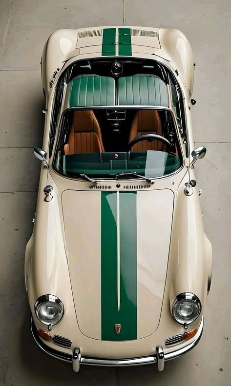 Old Porches Car, Old Style Cars, Emerald Green Car, Old Luxury Cars, Vintage Car Aesthetic, Old Money Cars, Green Porsche, Cream Car, Old Fashioned Cars