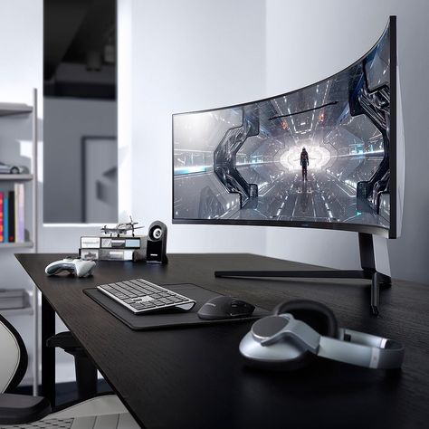 @hypebeast shared a photo on Instagram: “#hypebeasttech: @samsung's ultimate 49" curved gaming monitor, Odyssey G9 is available for pre-order. The monitor features a concave 49”…” • Jun 15, 2020 at 6:17pm UTC Set Up Gamer, Curved Monitor, Monitor Desk, Desk Goals, Best Pc, Gaming Monitor, Gaming Room Setup, Pc Monitor, Computer Setup