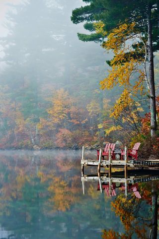 Outdoormagic:New England Fall by Man Ching Cheung Red Chairs, New England Fall, Autumn Foliage, Lake Living, Peaceful Places, Lombok, Lake Life, Beautiful World, The Great Outdoors