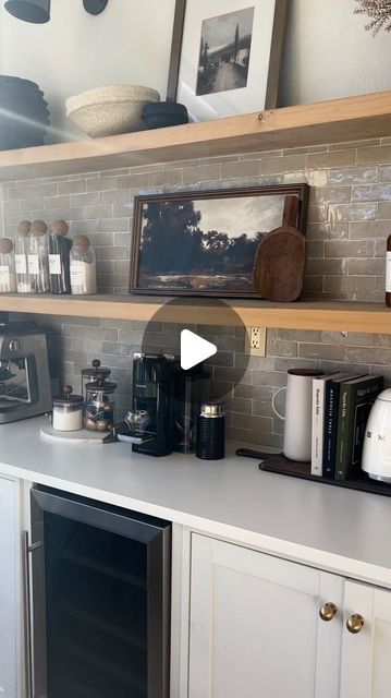 El Peterson on Instagram: "#AD COME STYLE MY COFFEE BAR and make coffee with me with @qvc . We just got a new Nespresso machine 👏🏼 so of course we had to restyle our coffee bar with this pretty marble tray and set of canisters 😍 For those of you who appreciate convenience like me, this machine offers the easiest way to enjoy espresso 🤌🏼 #LoveQVC Head to stories to see a closer look! *Comment links For links to be sent to DM's Here's the direct link as well: Nespresso: https://qvc.uikc.net/c/3550580/1944480/9368 Canister set: https://qvc.uikc.net/c/3550580/1944219/9368 Marble Tray: https://qvc.uikc.net/c/3550580/1944481/9368 Coffee Bar styling Coffee station Nespresso Home decor transitional design neutral home neutral home decor Organic Modern Modern Organic Home Interior inter Coffee Bar With Nespresso, Organic Home Interior, Nespresso Coffee Station Ideas, Nespresso Bar, Nespresso Coffee Bar Ideas, Coffee Bar Styling, Nespresso Capsule Holder, Modern Organic Home, Home Neutral