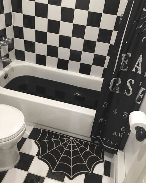 Goth Bathroom, Goth Apartment, Boho Glam Home, Gothic Bathroom, Goth Houses, Gothic Bedroom, Spooky Home Decor, Dark Home Decor, Goth Home