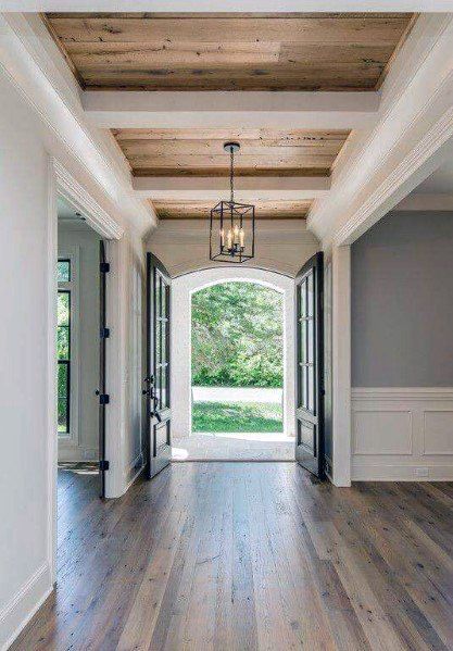 Top 60 Best Wood Ceiling Ideas - Wooden Interior Designs European Farmhouse Living Room, Framing A Basement, Simple Ceiling Design, Farmhouse Flooring, Farmhouse Entryway, Ceiling Design Living Room, Wood Ceiling, Casas Coloniales, Ceiling Ideas