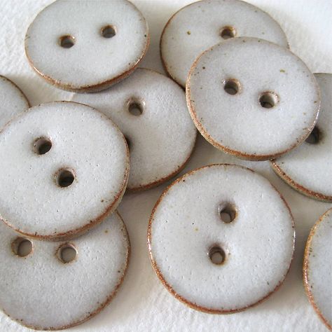 Ceramic buttons - white round by Jude Allman Pottery Diy, Clay Buttons, Ceramic Buttons, Cerámica Ideas, Clothing Art, White Chic, Keramik Design, Enameled Copper, Pottery Classes