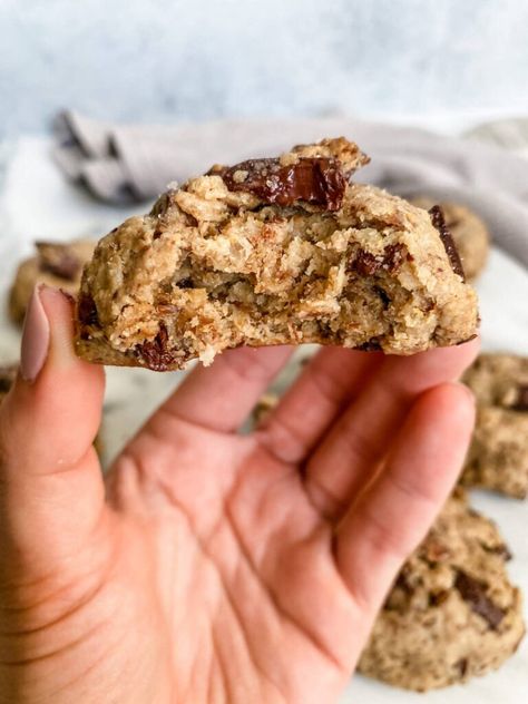 Date Tahini, Tahini Chocolate Chip Cookies, Tahini Chocolate, Chopped Dates, Tahini Cookies, Old Fashioned Oats, Vegan Baking Recipes, Cherry Cookies, Vegan Chocolate Chip Cookies