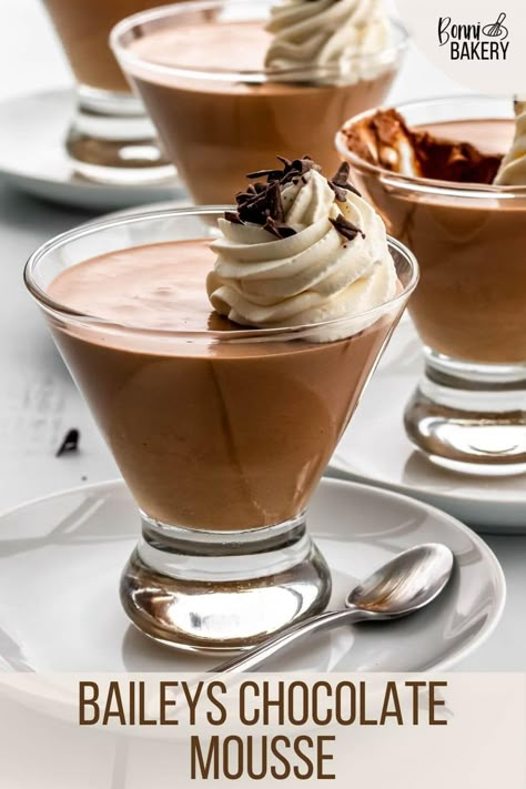 This baileys chocolate mousse is so decadent, rich and silky! It's a delicious, chocolatey dessert that is easy to make and great for dinner parties or to impress guests. This no-bake, easy dessert recipe will soon become your favourite chocolate mousse. If you are a chocolate lover then this alcoholic dessert is for you! #chocolate #chocolatedesserts #foodphotography #foodphotographer #baileys #chocolatemousse #dessert #easyrecipe #chocolaterecipes #baileysmousse #mousse #patisserie Choc Mousse Recipe, Baileys Chocolate Mousse Recipe, Baileys Chocolate Mousse, Baileys Dessert, Mousse Recipes Easy, Chocolate Baileys, Romantic Breakfast, Baileys Recipes, Bake Easy