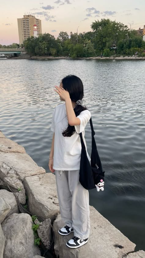 Comfy Korean Outfits, Tracy Sohn, Korean Summer Outfits, Foto Ideas Instagram, Causual Outfits, Tomboy Fashion, Closet Fashion, 가을 패션, Basic Outfits