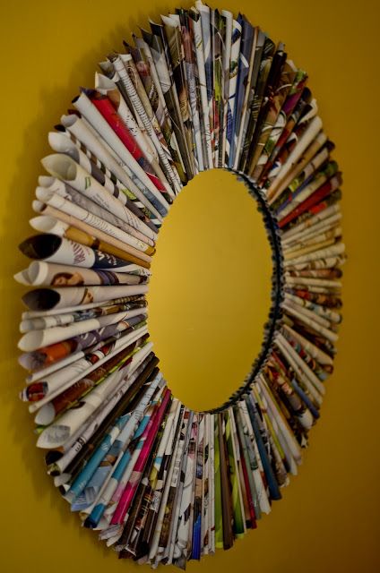 S U G A R A N D A R T: DIY Magazine Mirror Mirror Projects, Recycled Magazine, Recycled Magazines, Diy Wand, Astuces Diy, Magazine Crafts, Newspaper Crafts, Diy Magazine, Diy Trends