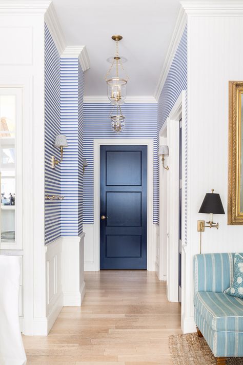 Beach House Wallpaper, Hamptons Homes, Coastal Entryway, Coastal Wallpaper, Apartment Entryway, Sandberg Wallpaper, Shore House, Beach House Interior, Draper James