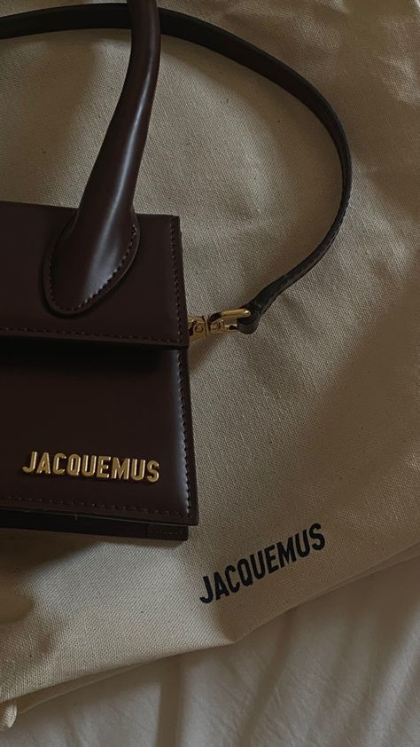 Jacquemus Bag Aesthetic, Jacquemus Bag Outfit, Jacquemus Chiquito, Le Chiquito Moyen, Dream Accessories, Jacquemus Le Chiquito, Jacquemus Bag, Cold Outfits, Orange Aesthetic