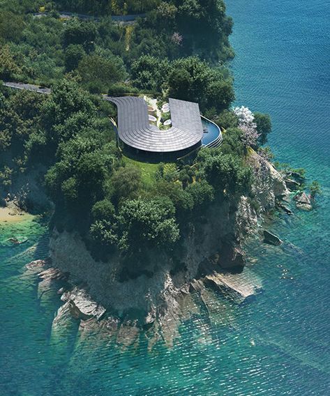 Japanese Island, Traditional Japanese Architecture, Sou Fujimoto, Ishigaki, Bjarke Ingels, Japanese Architect, Japanese Landscape, Remote Island, Big Design