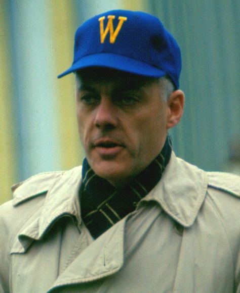 Bud lived a few blocks from us in Minnesota after retiring from the Vikings.  Old school and respected on and off the field.  Winnipeg Coach Bud Grant Winnipeg Blue Bombers, Canadian Football League, People Eater, Canadian Football, Grey Cup, Minnesota Vikings Football, Vikings Football, Football Icon, Nfl Players